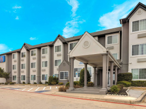 Motel 6 Fort Worth, TX - Burleson