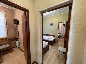 Отель «Белый Сад»