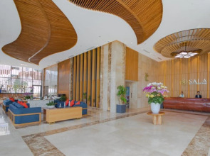 Sala Danang Beach Hotel