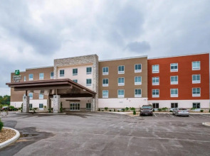 Holiday Inn Express & Suites - South Bend Casino  by IHG