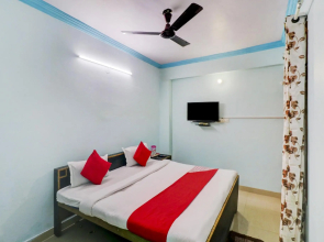 OYO 84006 Hotel Shiv Kripa