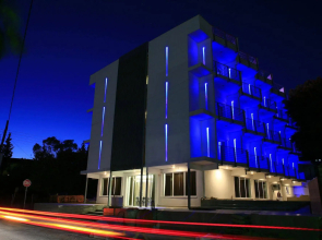 Galaxy Art Hotel