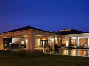 Courtyard by Marriott Chicago Arlington Heights / South