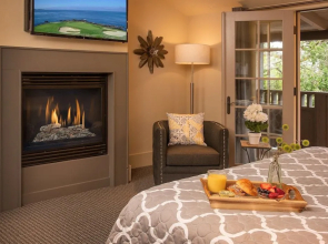Carmel Country Inn