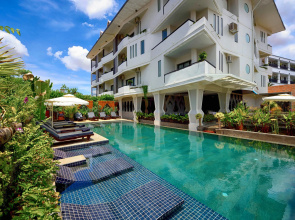 Central Suite Residence