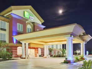 Holiday Inn Express & Suites Chowchilla - Yosemite Park Area by IHG