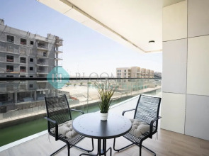 Cozy Canal View Apartment - 206