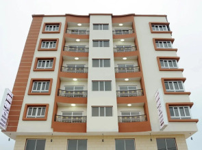 Liyali Rent Apartment 8 C