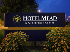 Hotel Mead Resorts & Conventions Center