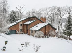 Shelby-on-the-Lake 5 Bedroom House