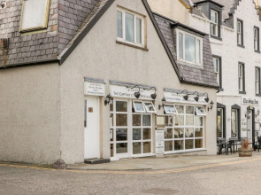 The Haven 12 Shorehead