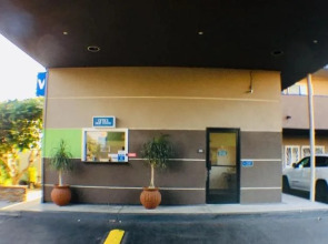 Valley Motel