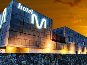Hotel M