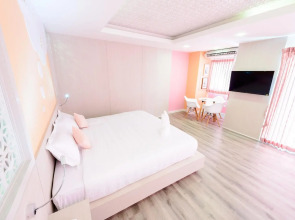 The Tint at Phuket town