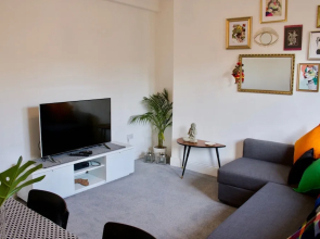 Bright Apartment Near Murrayfield