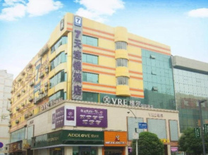 7Days Inn Deyang Wenmiao Square