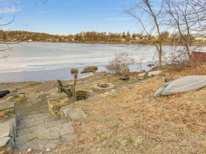 Year-round Fun in Monroe! Lakefront Family Home
