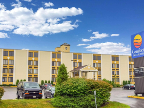 Holiday Inn Express Fall River North by IHG