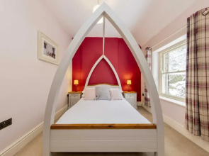 Pudding Cottage
