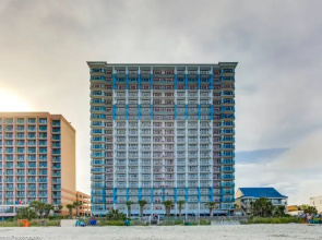 Paradise Resort 410