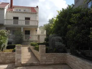 Apartments D & P