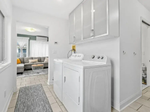 Lyndale Pleasant Getaway