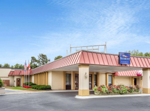 Baymont by Wyndham Queensbury / Lake George
