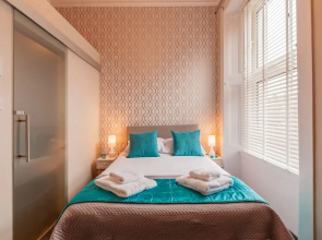 Nelson Manor City Centre Townhouse