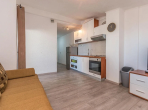 Beautiful Apartment in Nevidane With 1 Bedrooms and Wifi