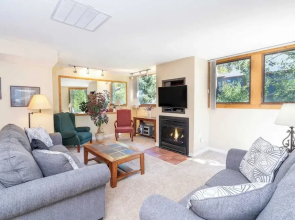 Telluride Lodge 405 by Avantstay Close to Slopes & Town!