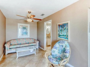 Crosswind Landing by Meyer Vacation Rentals