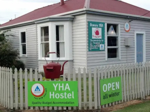 Redkettle Backpackers