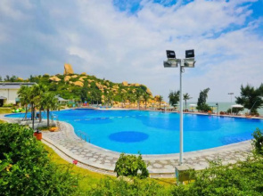 Naqin Peninsula Geological Ocean Park Hotel