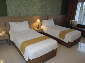The Green Peak, ARTOTEL Curated