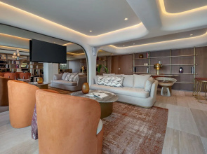 Isla Brown Corinthia Resort & Spa, Curio Collection Hilton