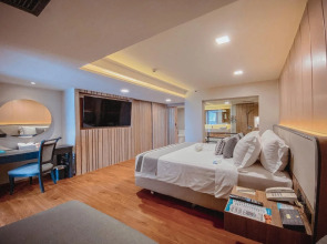 Phuket Graceland Resort And Spa