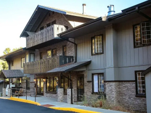 Fawn Valley Inn: 202 2 Bedroom Condo, Estes Park