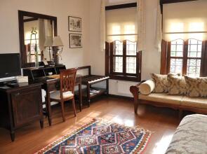 Otanti̇k Club Hotel & Spa