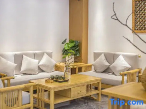 Fusheng Half-Day Xianqingju (Jiuzhaigou Eternal Love Store)