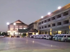 Tangerine Ville Hotel