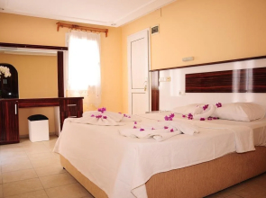 Eski̇ Çesme Hotel