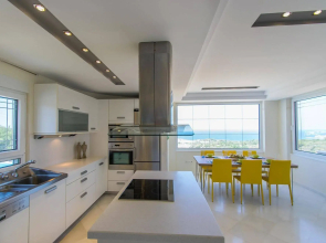 Villa Infinity