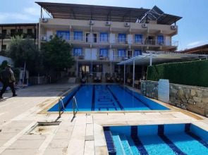 Shah Sultan Ozturk Hotel