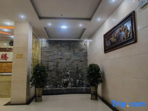 Longteng Hotel
