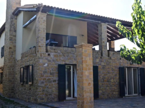 Melpo Estate Kapandriti