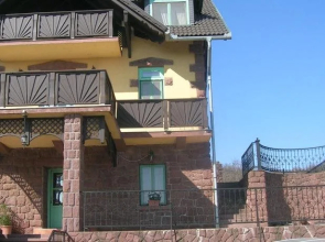 Balatoni Panorma Villa