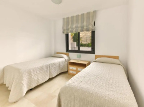 Exclusivo apartamento de 2 dormitorios vista mar lateral