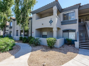 Villa Escape 2 Bedroom Condo by Redawning