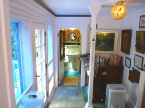 Volcano Cottage