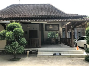 Griya Borobudur Homestay Syariah Magelang